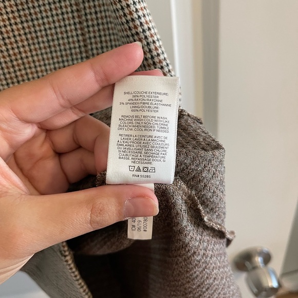 Express Dress - Picture 7 of 8